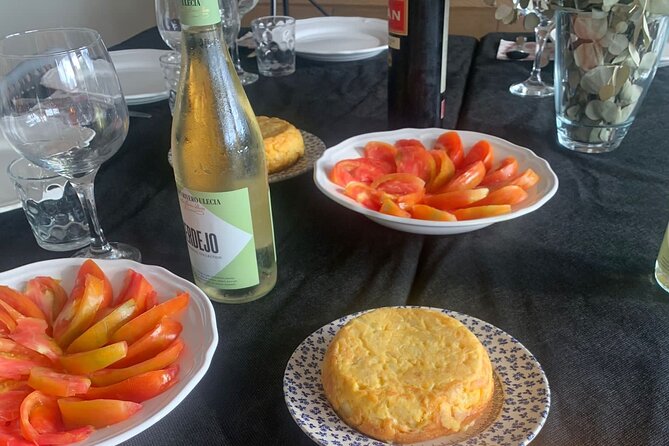 Authentic Paella Dinner in Valencia - Starting from Carrer del Museu de la Seda at 8:00 pm