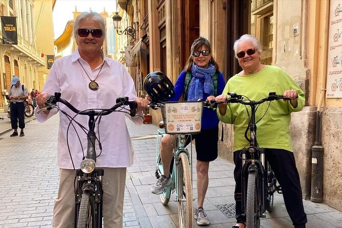 E-Bike Grand Valencia Private Tour - Stop 4: Platja de la Malva-rosa, Beach Time Without the Hassle