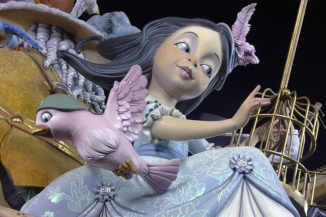 Essential Valencia and World Heritage Sites (English) - Fallas: why temporary art becomes a world-recognized legacy