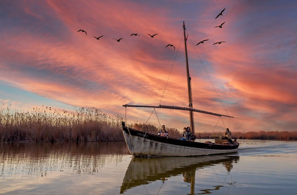 From Valencia: Albufera Day Trip with Boat Tour and Transfer - Pickup at Serranos Towers and the ride out (you’ll want to be early)