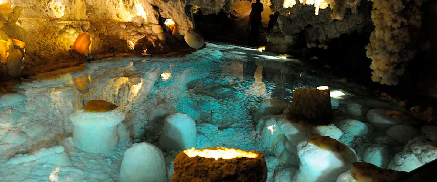 From Valencia: Boat ride through the impressive Caves of Sant Josep. - Key points