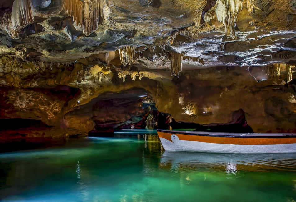 From Valencia: Boat ride through the impressive Caves of Sant Josep. - Coves de Sant Josep: Europe’s long navigable subway river