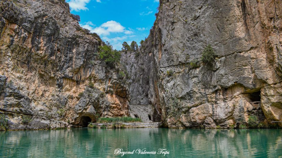 From Valencia: Chulilla, Turia Canyon, Hanging bridges... - Getting there and the small-group math (why it matters)
