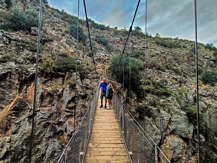 From Valencia: Chulilla, Turia Canyon, Hanging bridges... - What to pack for the Turia Canyon hike (and what to skip)