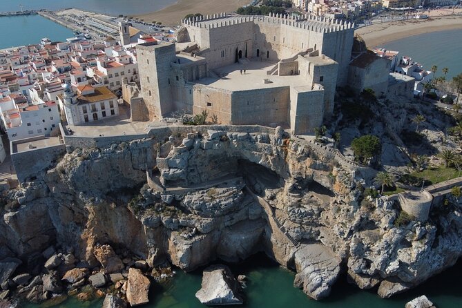From Valencia: Day Tour in Peniscola, Game of Thrones - Peñíscola Castle rooms, Pope Luna, and the Templars