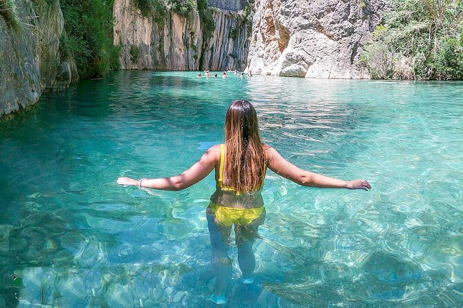 From Valencia: Montanejos Thermal Spring & Girlfriend Waterfall - Price and logistics: what you’re really paying for