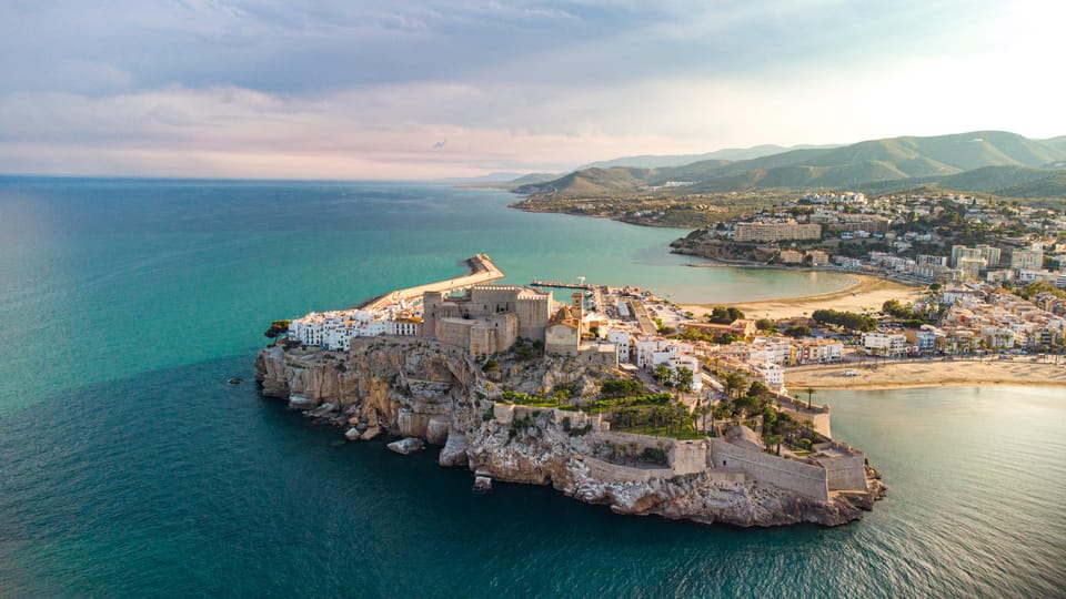 From Valencia: Peniscola Day tour, Game of Thrones - Peñíscola by van: a calm escape with built-in history