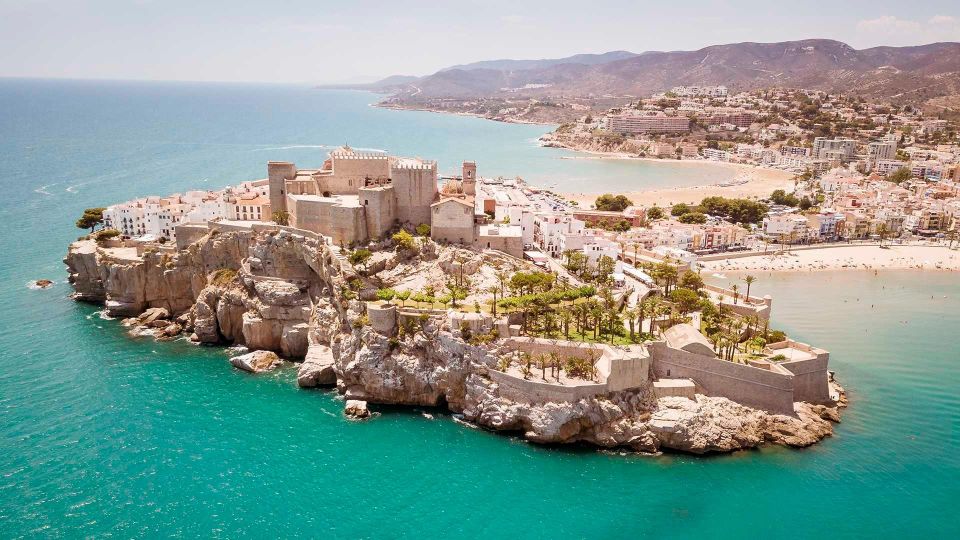 From Valencia: Peniscola Day tour, Game of Thrones - Lunch on the coast: plan for pay-as-you-go food