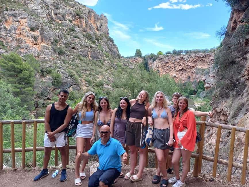 Montanejos Thermal Springs and Waterfall, food included - Lunch in Montanejos: Included, Simple, and Actually Helpful