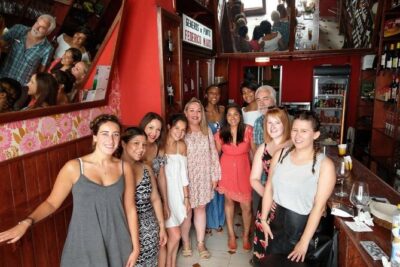 Private premium wine tasting with snacks in Valencia's old town - Stop One: The Fixed Meeting Point That Makes Everything Easy