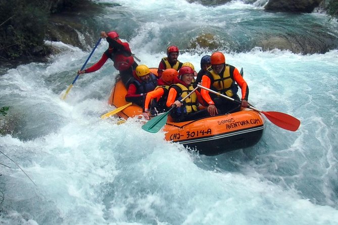 Rafting white water in Montanejos 1h Valencia - Photos, Showers, and the End-of-Day Reset