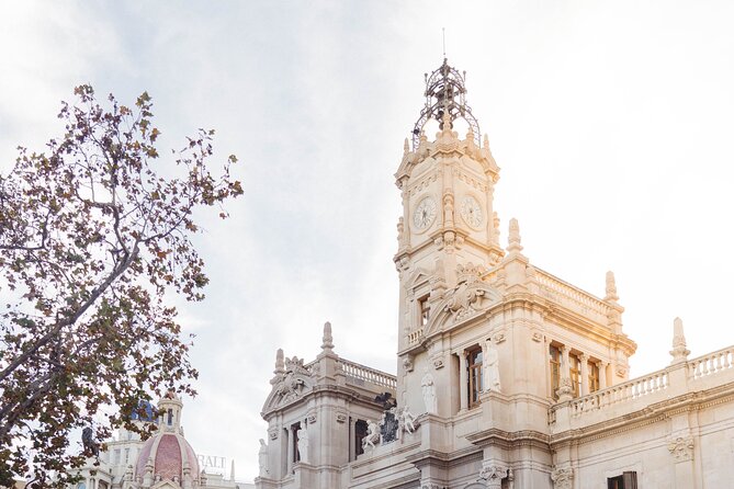 The Essentials of Valencia in a Guided Tour - Torres dels Serrans: The Gate With the City’s Backstory