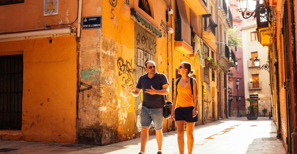 Valencia: 1.5-Hour Private Kick-Start Tour with a Local - Key things to notice before you go