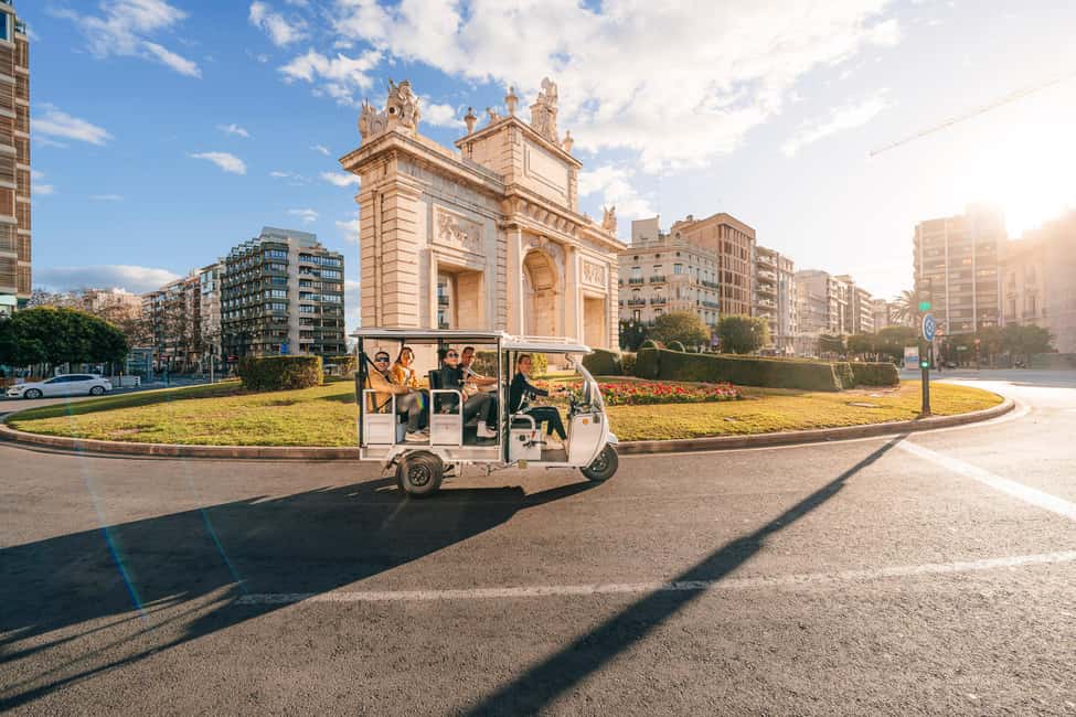Valencia: 2-hour City Highlights Guided Tuk-Tuk Tour - Should you book the Valencia tuk-tuk highlights tour?