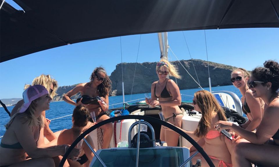 Valencia: 2-Hour Private Boat Cruise - The Simple Itinerary: What the 2 Hours Look Like
