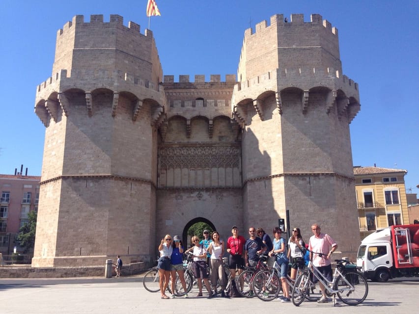 Valencia: 3-Hour City Bike Tour - First things first: what you’re actually buying for $47