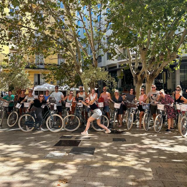 Valencia: All In One Daily City Tour by Bike and E-Bike - Why 3 hours on a bike (or e-bike) makes sense in Valencia