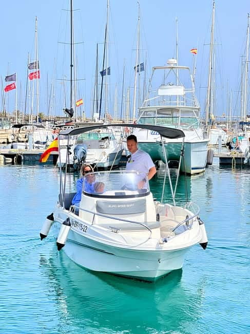 Valencia: Boat Rental without License - Driving Without Experience: What It Feels Like and What to Watch