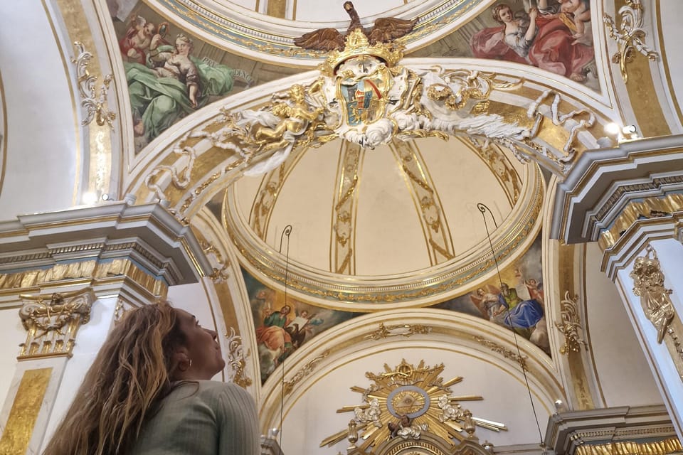 Valencia: Cathedral, St Nicholas, and Lonja de la Seda Tour - Starting at Torres de Serranos and getting your bearings fast