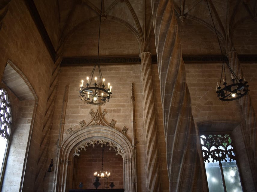 Valencia: Cathedral, St Nicholas, and Lonja de la Seda Tour - Value check: is $53 worth it?