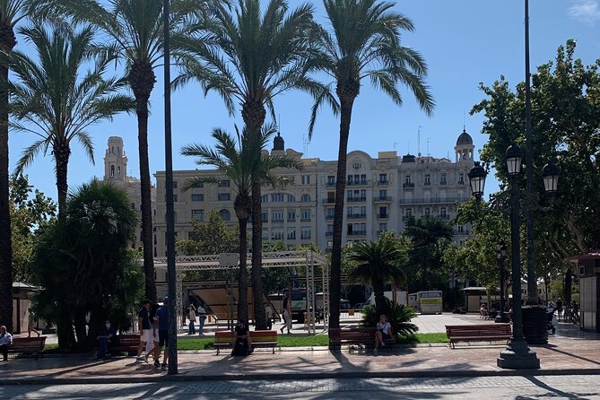 Valencia City Excursion - From Albir, Benidorm & Calpe - Coach comfort, toilets, and the heat factor