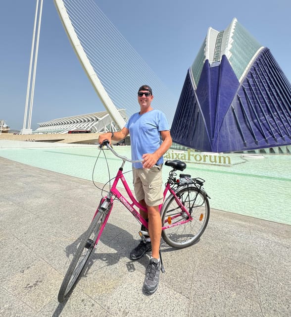 Valencia: City Highlights Guided Bike Tour - Key things I’d plan around