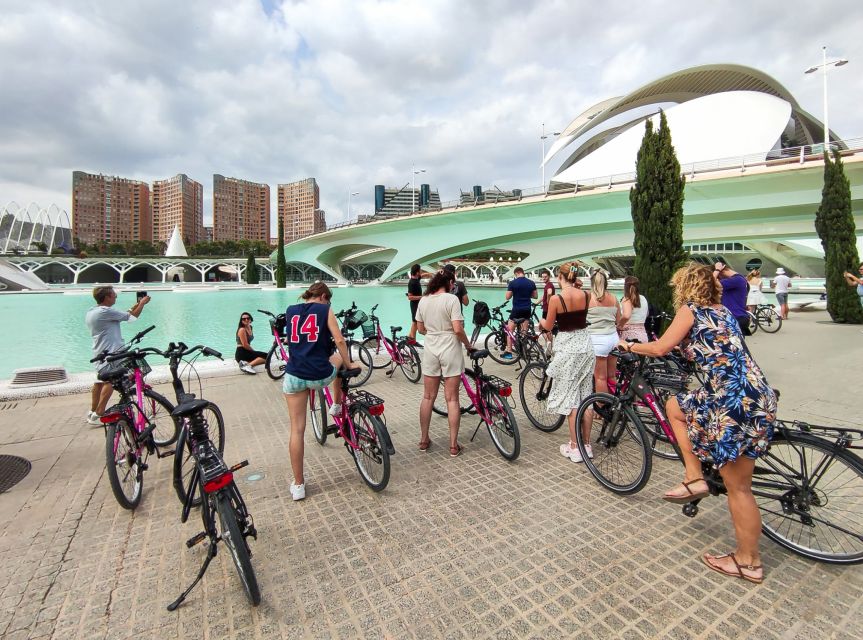 Valencia: City Highlights Guided Bike Tour - The pacing that makes it worth doing (instead of just buying a map)