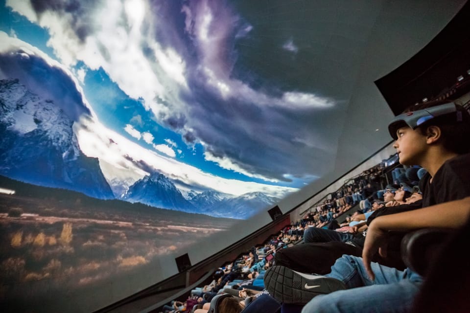 Valencia: City of Arts and Science 3D Movie at Hemisfèric - Who should book this 3D IMAX Dome show?