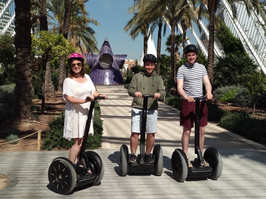 Valencia: City of Arts and Sciences Segway Tour - City of Arts and Sciences: why this works so well on a Segway