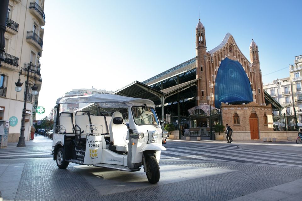 Valencia: Complete Tuk-Tuk Tour Around the City - The City of Arts and Sciences: Where Valencia Looks Like the Future