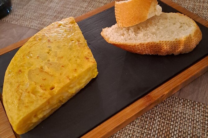 Valencia Food Tour: Tapas, Drinks and Delights with a Local - How the tour is paced through Ciutat Vella (and why it matters)