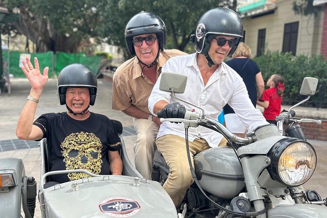 Valencia Highlights on a Vintage Sidecar with local driver - Port Valencia, Marina, and a Beach Break That Feels Like a Reset