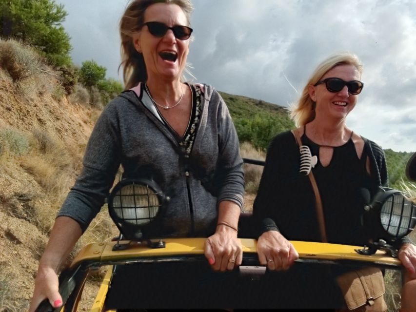 Valencia: Jeep Safari Mountain Adventure - El Garbi viewpoint and the short walk: the payoff stop