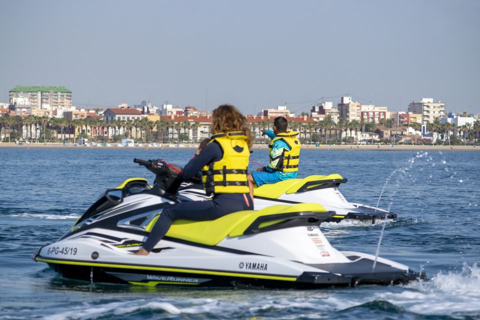 Valencia: Jet Ski Tour with Paddle Surf - 30 minutes vs 1 hour: how long feels on the bay