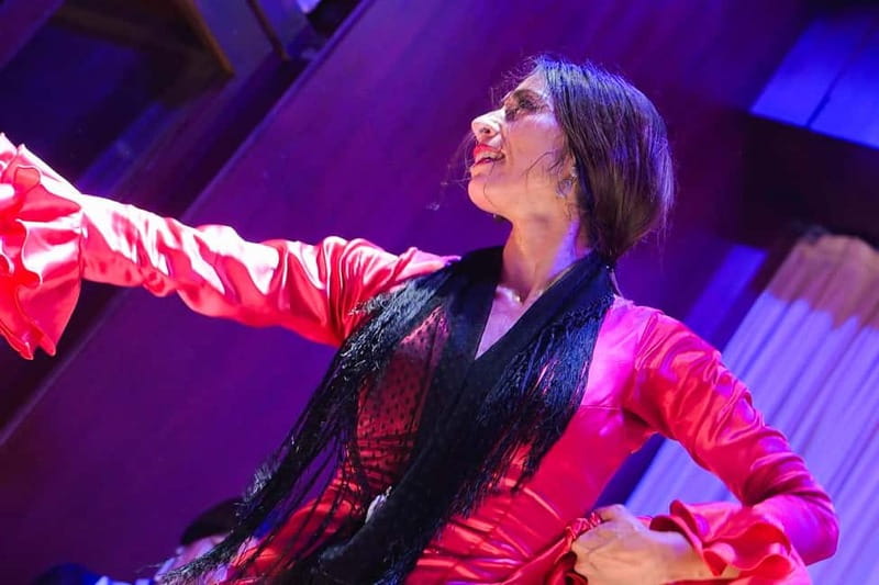 Valencia: La Linterna Flamenco Show - Key Things to Know Before You Go