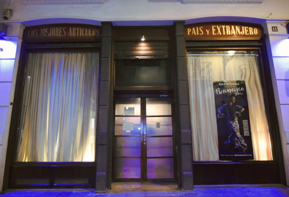 Valencia: La Linterna Flamenco Show - Seating Reality Check: Small Venue, Sightline Issues