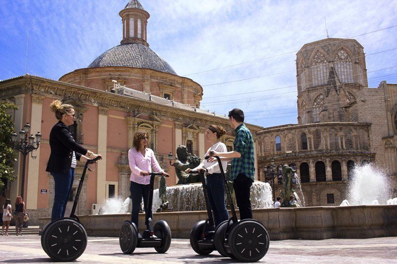 Valencia: Medieval Old Town Segway Tour - San Nicolás and the Silk Exchange (Lonja): the Gothic spotlight