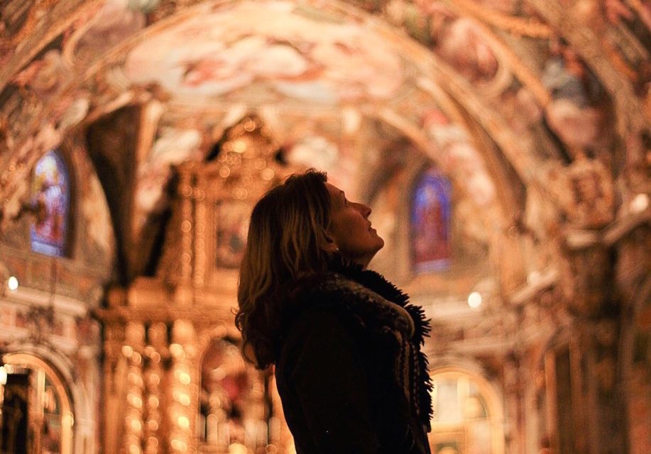Valencia: Old Town Tour, Wine & Tapas in an 11th c. Monument - Old Town Walking Route: Plazas That Make the City Click