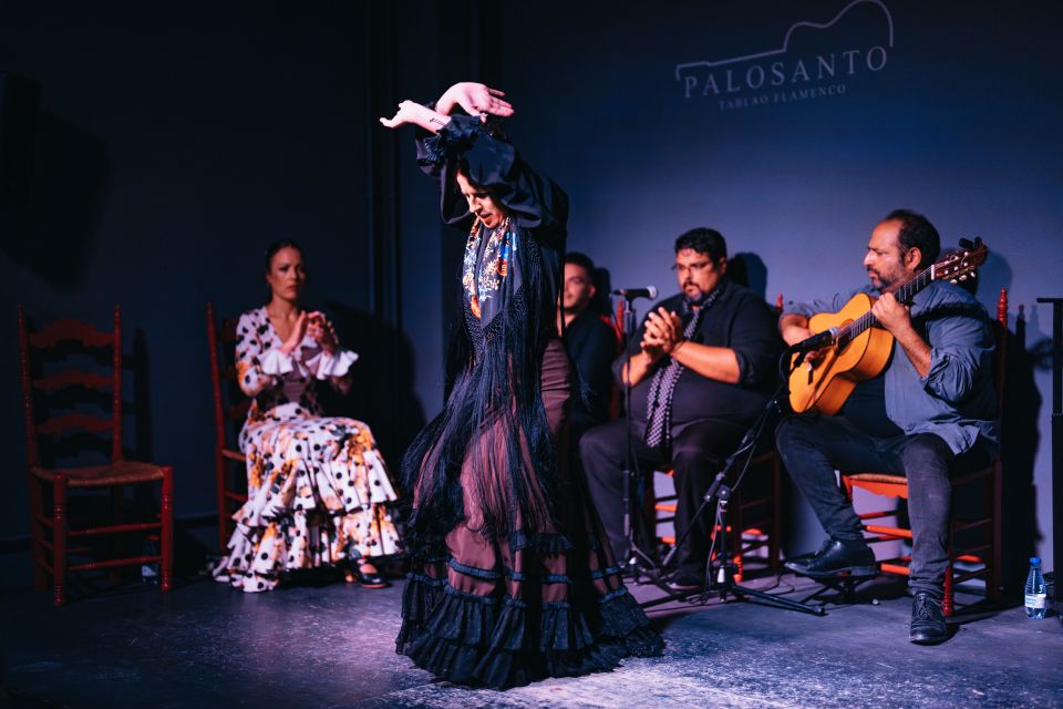 Valencia: Palosanto Flamenco Show Ticket - Getting there from Valencia: keep it simple in Cabañal