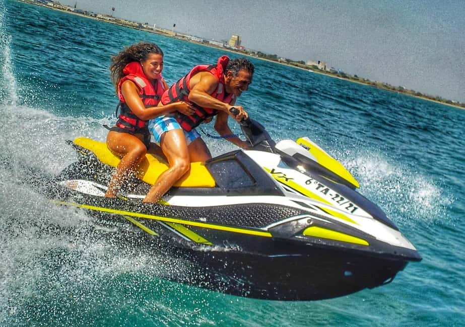 Valencia: Pobla de Farnals JetSki Rental, photos &BeachClub - Pobla de Farnals: the ride starts where the coast looks best