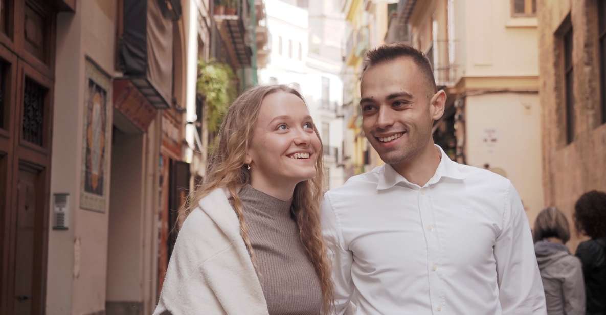 Valencia: Private photo shooting with pro photographer - Price and group size: how $200 works in real value