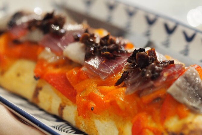 Valencia Tapas Crawl by Food Lover Tour - Where you start in Ciutat Vella and how the evening flows