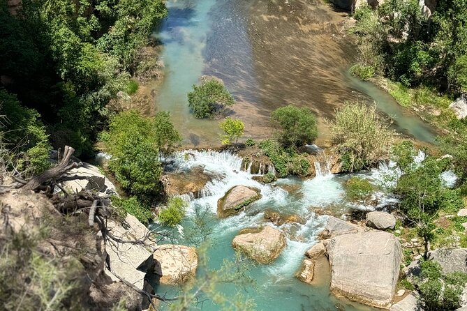 Valencia Tour Montanejos Hot Springs and Waterfall of the Bride - Stop 3: Puebla de Arenoso and the short hike to face the water jet