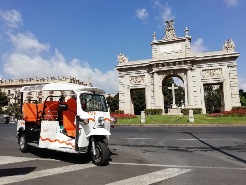 Valencia: Tuk Tuk City Tour - Why an electric tuk tuk fits Valencia so well