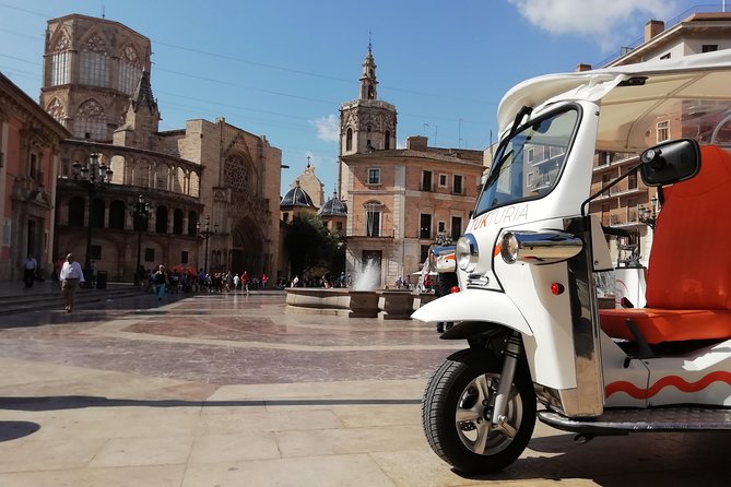 Valencia: Tuk Tuk Full City Tour - Central Market and Lonja of Silk: Fast Access to Valencia’s Clever Side