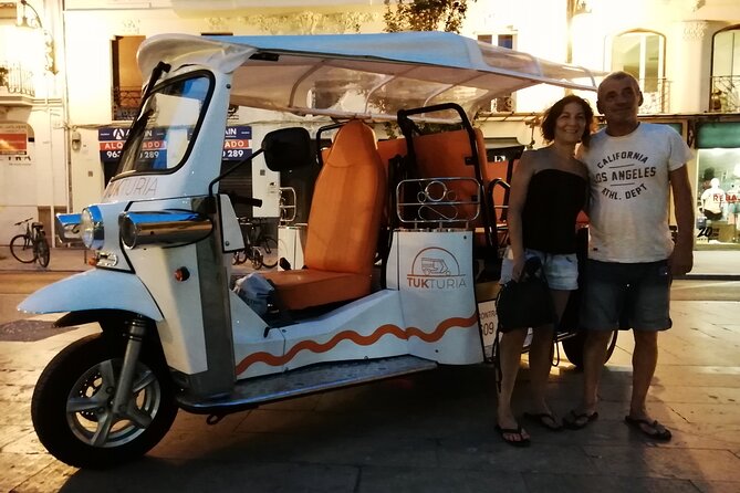 Valencia: Tuk Tuk Historical Tour - Private group and customizable route: tailor it to your pace