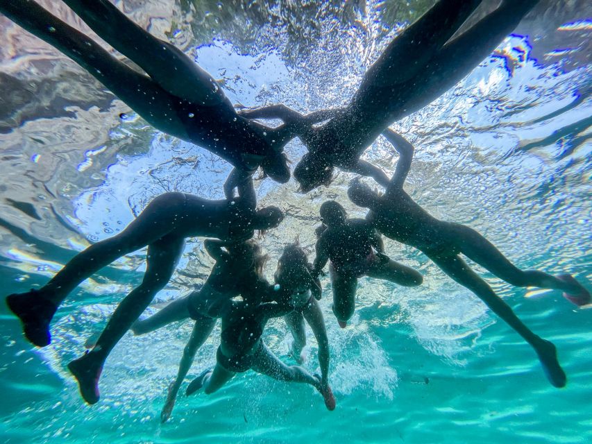 Valencia: Waterfalls and Thermal Springs Tour with Swimming - Lunch around Montanejos: how the tour handles food