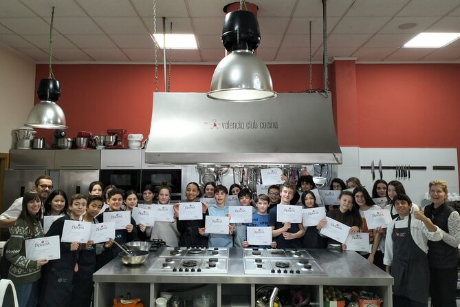 Valencian paella workshop and visit to the Algiros market - What You Get After the Meal: Diploma, Group Photo, and a Paella Recipe