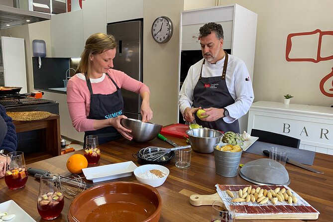 Valencian paella workshop and visit to the Algiros market - FAQ